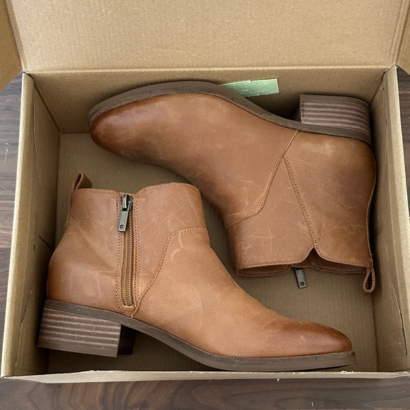 Lucky Brand Brown Leather Ankle Booties Size 8 Zip Low Heel - Picture 6 of 7